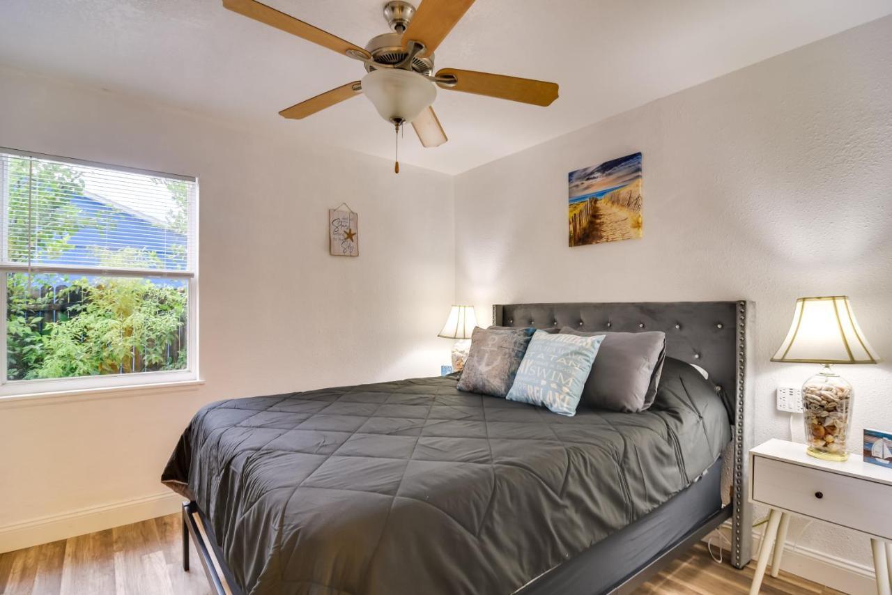 Pet-Friendly Gulfport Home Walkable Location! St. Petersburg Exteriér fotografie
